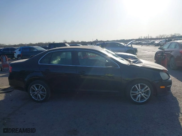 2006 Volkswagen Jetta Sedan 1.9L TDI with VIN 3VWRT71K56M799784, listed as a IAAI auction lot 41702475 with 231,120 mi miles. Bid and sale history available at carsss.com. Image 13.