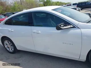2019 Chevrolet Malibu LT with VIN 1G1ZD5STXKF146723, listed as a IAAI auction lot 41901442 with 61,507 mi miles. Bid and sale history available at carsss.com. Image 13.