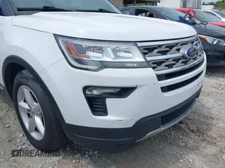 2018 Ford Explorer XLT z VIN 1FM5K7D8XJGA91825, wystawiony jako IAAI lot #42387991 z przebiegiem Nie podano mil oraz . Historia ofert i sprzedaży dostępna na DreamBid. Obrazek 17.