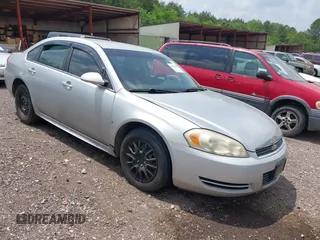 2010 Chevrolet Impala LS with VIN 2G1WA5EK6A1113268, listed as a IAAI auction lot 42108000 with 249,105 mi miles and . Bid and sale history available at DreamBid. Image 1.