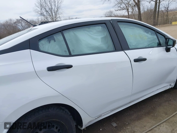 2020 Nissan Versa S with VIN 3N1CN8DV4LL918072, listed as a IAAI auction lot 41705531 with 82,458 mi miles. Bid and sale history available at carsss.com. Image 13.