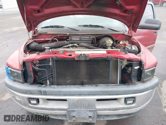 1998 Dodge 1500 z VIN 3B7HC13Z8WG211462, wystawiony jako IAAI lot #41468214 z przebiegiem 259 305 mil mil oraz . Historia ofert i sprzedaży dostępna na DreamBid. Obrazek 10.