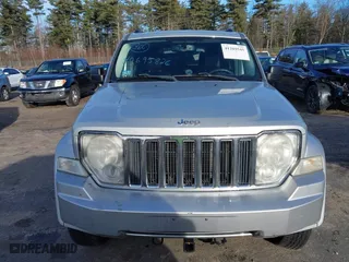 2009 Jeep Liberty Limited with VIN 1J8GN58K89W550147, listed as a IAAI auction lot 41209545 with 185,677 mi miles. Bid and sale history available at carsss.com. Image 13.