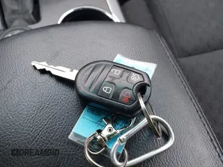 2011 Ford Explorer XLT с VIN 1FMHK8D82BGA79219, выставлен на аукционе IAAI как лот 42230068 с пробегом 176 655 миль миль и . История ставок и продаж доступна на DreamBid. Изображение 11.