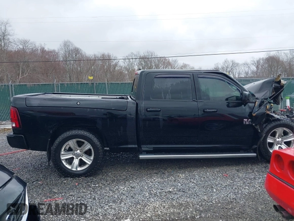 2013 Ram 1500 Sport z VIN 1C6RR7UT7DS722948, wystawiony jako IAAI lot #41779347 z przebiegiem 66 131 mil mil oraz . Historia ofert i sprzedaży dostępna na DreamBid. Obrazek 13.