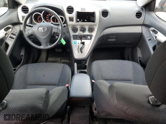 2009 Toyota Matrix S z VIN 2T1LE40E49C011605, wystawiony jako Copart lot #62895715 z przebiegiem 96 378 mil mil oraz Szkoda całkowita • Salvage title. Historia ofert i sprzedaży dostępna na DreamBid. Obrazek 8.