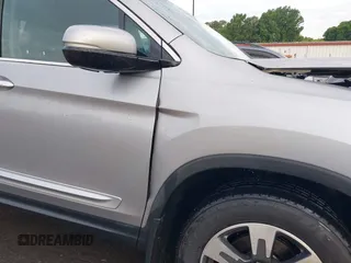 2019 Honda Ridgeline RTL-E with VIN 5FPYK3F72KB026100, listed as a IAAI auction lot 42205910 with 78,359 mi miles and . Bid and sale history available at DreamBid. Image 17.