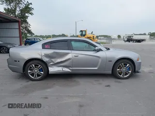 2014 Dodge Charger RT Plus with VIN 2C3CDXDT7EH159703, listed as a IAAI auction lot 41763606 with 132,333 mi miles. Bid and sale history available at carsss.com. Image 13.