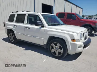 2007 Jeep Patriot Limited with VIN 1J8FT48W67D368700, listed as a Copart auction lot 49451105 with 177,783 mi miles and Salvage title. Bid and sale history available at DreamBid. Image 4.