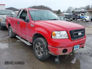 2008 Ford F-150 XL with VIN 1FTRF14W88KD96446, listed as a IAAI auction lot 41465715 with 174,284 mi miles. Bid and sale history available at carsss.com. Image 1.