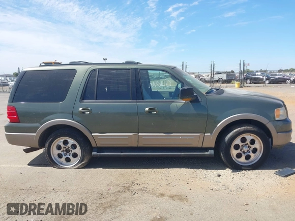 2003 Ford Expedition Eddie Bauer with VIN 1FMFU18L73LA26712, listed as a IAAI auction lot 42649890 with Not provided miles and . Bid and sale history available at DreamBid. Image 12.