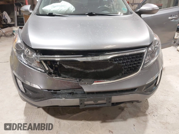 2016 Kia Sportage EX with VIN KNDPCCACXG7869254, listed as a IAAI auction lot 41830706 with 107,448 mi miles and . Bid and sale history available at carsss.com. Image 6.