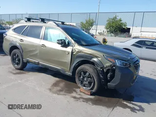 2022 Subaru Outback Wilderness с VIN 4S4BTGUD5N3199165, выставлен на аукционе IAAI как лот 42124635 с пробегом 37 117 миль миль и . История ставок и продаж доступна на DreamBid. Изображение 1.