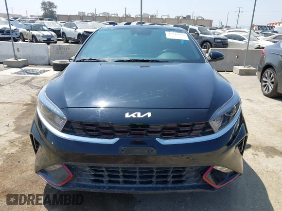 2023 Kia Forte GT-Line z VIN 3KPF54AD2PE610570, wystawiony jako IAAI lot #41744796 z przebiegiem 32 700 mil mil oraz . Historia ofert i sprzedaży dostępna na DreamBid. Obrazek 12.