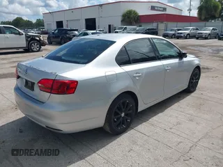2014 Volkswagen Jetta S with VIN 3VW2K7AJ0EM293919, listed as a IAAI auction lot 42607936 with 189,681 mi miles and . Bid and sale history available at DreamBid. Image 4.