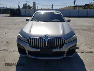 2020 BMW 7 Series 740i with VIN WBA7T2C01LGF96731, listed as a Copart auction lot 47431263 with 43,741 mi miles. Bid and sale history available at carsss.com. Image 5.