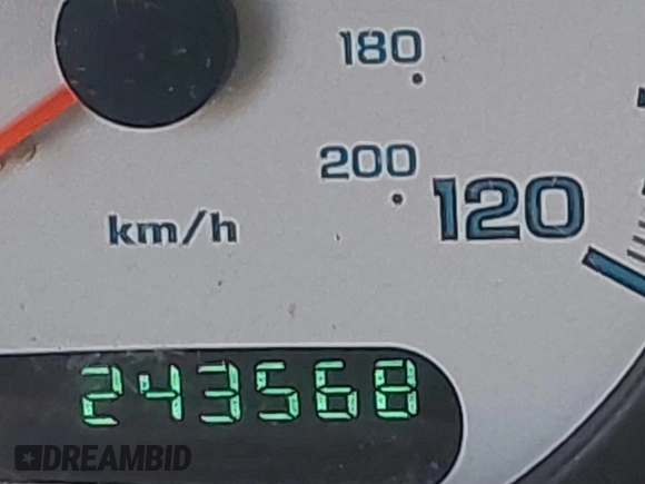 2003 Dodge Grand Caravan with VIN 2D4GP443X3R277421, listed as a IAAI auction lot 41035290 with 243,568 mi miles and . Bid and sale history available at DreamBid. Image 15.