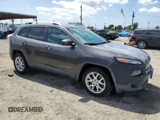 2018 Jeep Cherokee Latitude Plus with VIN 1C4PJLLB8JD512108, listed as a Copart auction lot 51766205 with 88,266 mi miles and Clean Title. Bid and sale history available at carsss.com. Image 4.