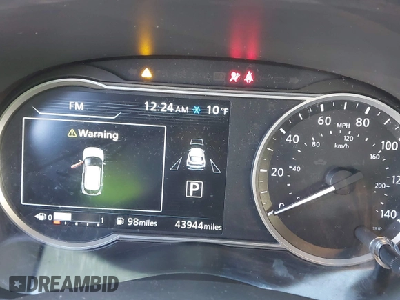 2019 Nissan Kicks SV with VIN 3N1CP5CU3KL482928, listed as a IAAI auction lot 41580205 with 43,944 mi miles. Bid and sale history available at carsss.com. Image 15.