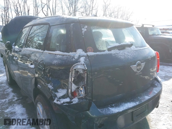 2013 MINI Countryman with VIN WMWZB3C53DWM08700, listed as a IAAI auction lot 41402093 with 71,109 mi miles and . Bid and sale history available at DreamBid. Image 12.