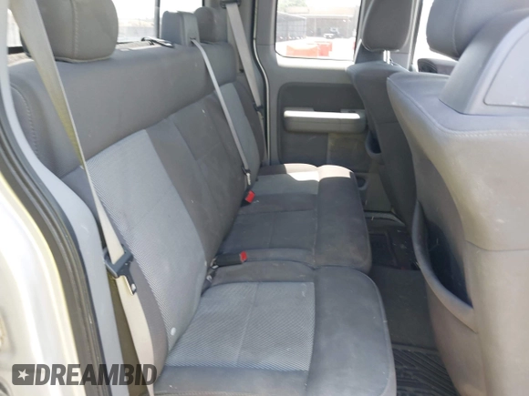 2006 Ford F-150 XL with VIN 1FTPX12V16KC98841, listed as a IAAI auction lot 42715500 with 236,278 mi miles and . Bid and sale history available at DreamBid. Image 8.