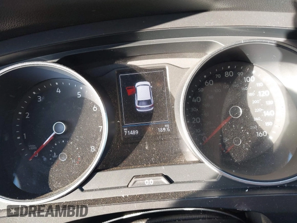 2018 Volkswagen Tiguan SEL with VIN 3VV3B7AX7JM117053, listed as a IAAI auction lot 40827695 with 71,489 mi miles and . Bid and sale history available at DreamBid. Image 15.