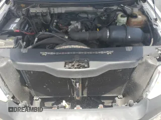 2005 Ford F-150 XL with VIN 1FTRF12235NA64960, listed as a Copart auction lot 60068805 with 251,918 mi miles and Clean title. Bid and sale history available at DreamBid. Image 11.