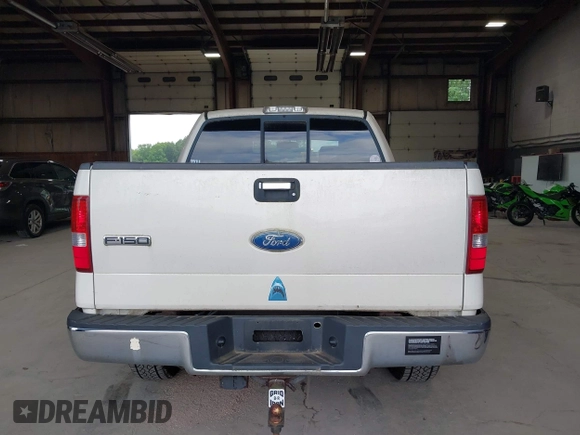 2008 Ford F-150 XLT with VIN 1FTPW14518FA97386, listed as a IAAI auction lot 42644173 with 111,346 mi miles and . Bid and sale history available at DreamBid. Image 16.