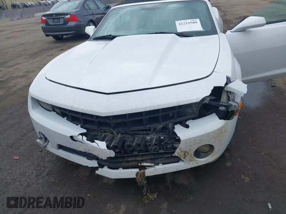 2013 Chevrolet Camaro LT with VIN 2G1FB3D33D9110233, listed as a IAAI auction lot 42219580 with 157,418 mi miles and . Bid and sale history available at DreamBid. Image 6.
