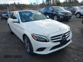 2021 Mercedes-Benz C 300 z VIN W1KWF8EB5MR605575, wystawiony jako IAAI lot #41042025 z przebiegiem 25 639 mil mil oraz . Historia ofert i sprzedaży dostępna na DreamBid. Obrazek 13.