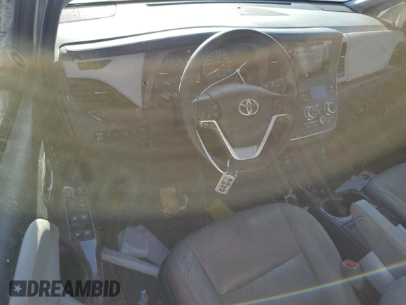 2017 Toyota Sienna XLE Auto Access Seat with VIN 5TDYZ3DC9HS828653, listed as a Copart auction lot 50090315 with 76,894 mi miles and Salvage Title. Bid and sale history available at carsss.com. Image 8.
