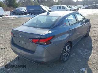 2021 Nissan Versa SV z VIN 3N1CN8EV9ML886249, wystawiony jako IAAI lot #41340890 z przebiegiem 85 931 mil mil oraz . Historia ofert i sprzedaży dostępna na DreamBid. Obrazek 4.