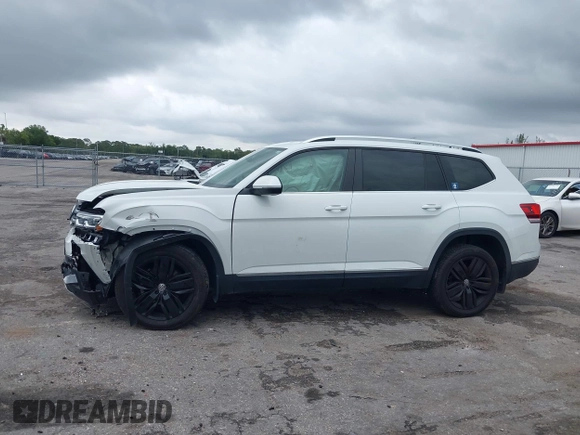 2018 Volkswagen Atlas SEL with VIN 1V2MR2CA9JC572206, listed as a IAAI auction lot 41995114 with 64,324 mi miles and . Bid and sale history available at DreamBid. Image 14.
