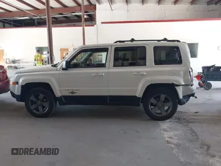 2014 Jeep Patriot Latitude with VIN 1C4NJRFB1ED687912, listed as a IAAI auction lot 42577920 with 150,327 mi miles and . Bid and sale history available at DreamBid. Image 15.