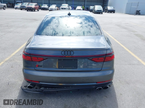 2022 Audi S8 with VIN WAULSAF83NN001905, listed as a IAAI auction lot 41813861 with 18,461 mi miles and . Bid and sale history available at DreamBid. Image 15.
