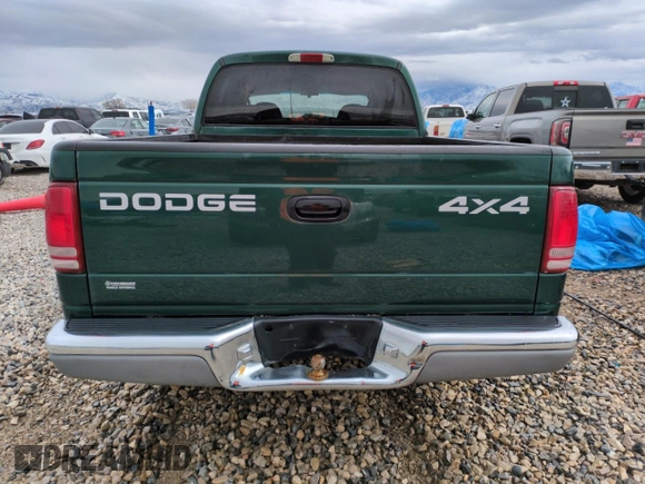 2001 Dodge Dakota Sport with VIN 1B7HG2AN71S340563, listed as a Copart auction lot 50101085 with 222,331 mi miles and Salvage Title. Bid and sale history available at carsss.com. Image 6.
