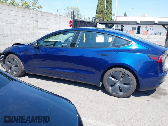 2018 Tesla Model 3 Long Range Battery with VIN 5YJ3E1EA1JF014630, listed as a IAAI auction lot 41877296 with 137,294 mi miles and . Bid and sale history available at DreamBid. Image 14.
