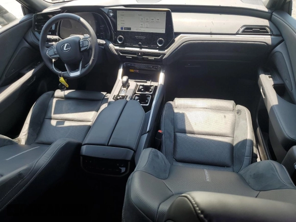 2024 Lexus TX 350 с VIN 5TDAAAB66RS008736, выставлен на аукционе Copart как лот 59783355 с пробегом 13 127 миль миль и Списание • Salvage title. История ставок и продаж доступна на DreamBid. Изображение 8.