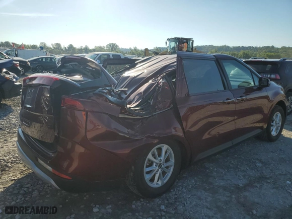 2023 Kia Carnival LX with VIN KNDNB4H33P6269414, listed as a Copart auction lot 58892874 with 20,652 mi miles and Salvage Title. Bid and sale history available at carsss.com. Image 3.