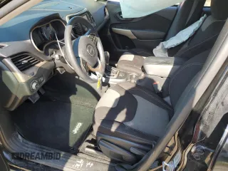 2018 Jeep Cherokee Latitude Tech Connect with VIN 1C4PJMCX7JD500971, listed as a Copart auction lot 57604465 with 133,293 mi miles and Salvage title. Bid and sale history available at DreamBid. Image 7.