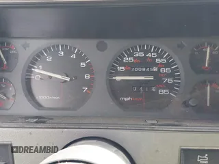 1991 Jeep Cherokee z VIN 1J4FJ58S6ML572036, wystawiony jako IAAI lot #42659999 z przebiegiem 200 845 mil mil oraz . Historia ofert i sprzedaży dostępna na DreamBid. Obrazek 7.