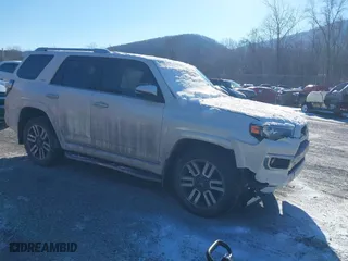 2017 Toyota 4Runner SR5 with VIN JTEBU5JR4H5472980, listed as a IAAI auction lot 41344927 with 110,712 mi miles. Bid and sale history available at carsss.com. Image 1.