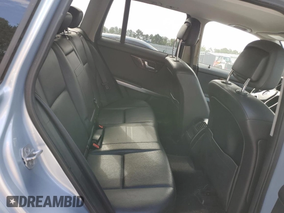 2013 Mercedes-Benz GLK 350 with VIN WDCGG5HB6DG016014, listed as a Copart auction lot 70265184 with 183,603 mi miles and Clean Title. Bid and sale history available at DreamBid. Image 11.
