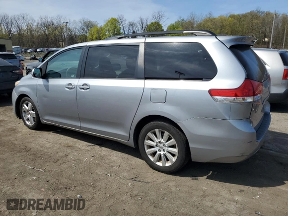 2013 Toyota Sienna LE with VIN 5TDJK3DC0DS065499, listed as a Copart auction lot 54142115 with 498,690 mi miles and Clean Title. Bid and sale history available at carsss.com. Image 2.