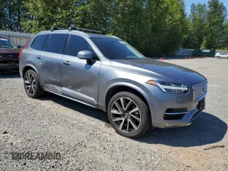 2018 Volvo XC90 Inscription with VIN YV4A22PL3J1204942, listed as a Copart auction lot 61262465 with 114,448 mi miles and Salvage title. Bid and sale history available at DreamBid. Image 4.