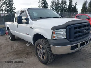 2006 Ford F-250 XL with VIN 1FTSX21P56EB98954, listed as a IAAI auction lot 41763523 with 205,329 mi miles and . Bid and sale history available at DreamBid. Image 1.