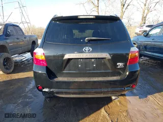 2010 Toyota Highlander Sport with VIN 5TDEK3EH6AS004200, listed as a IAAI auction lot 41395818 with 150,200 mi miles. Bid and sale history available at carsss.com. Image 16.