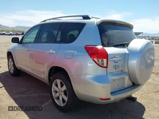 2007 Toyota RAV4 Limited with VIN JTMZK31V375008409, listed as a IAAI auction lot 42028208 with 206,802 mi miles. Bid and sale history available at carsss.com. Image 3.