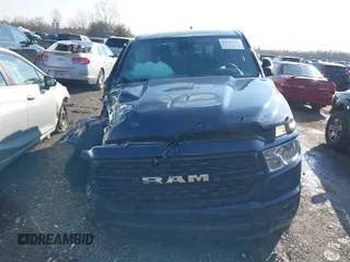 2022 Ram 1500 Big Horn z VIN 1C6RRFBG7NN423072, wystawiony jako IAAI lot #41531127 z przebiegiem 41 347 mil mil oraz . Historia ofert i sprzedaży dostępna na DreamBid. Obrazek 13.