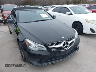 2014 Mercedes-Benz E-Class E 350 with VIN WDDKK5KF0EF267831, listed as a IAAI auction lot 41376919 with 95,948 mi miles. Bid and sale history available at carsss.com. Image 1.
